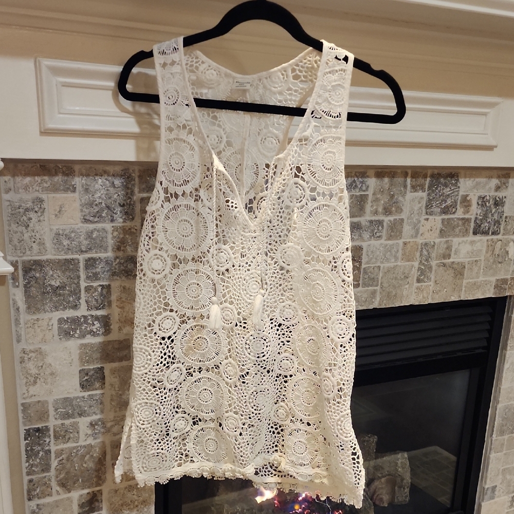 Abercrombie & Fitch Lace Crochet Tank - Cream